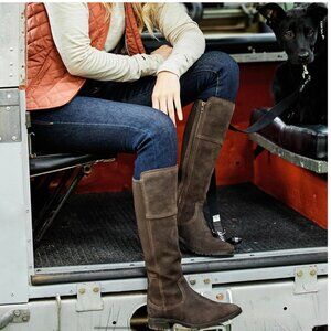 Ariat Women's Sutton II Waterproof Boot | Size 9